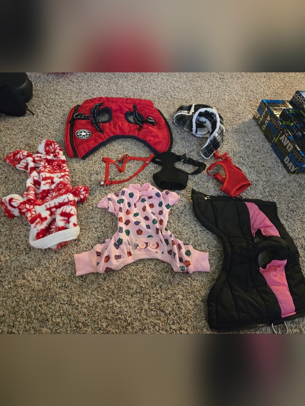 Lot Of 8 XS Dogs Harness' And Clothes For Small Dog 5 Harness 3 Clothes